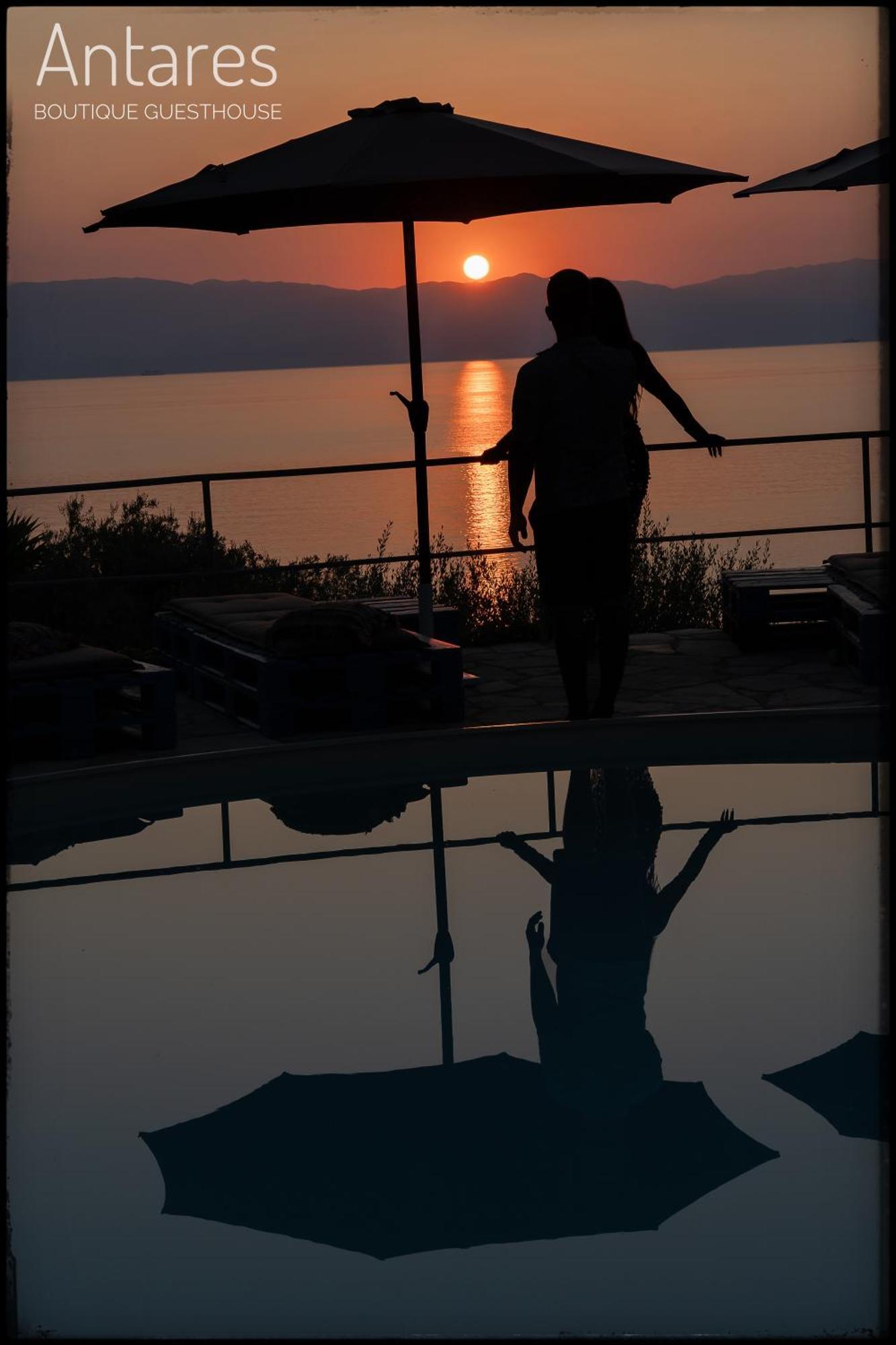 Antares Boutique Guesthouse เปรามา ภายนอก รูปภาพ